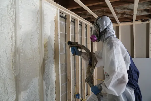 Wall Spray Foam Insulation - Dallas FFM Spray Foam Insulation (2)